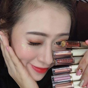 Set nhũ kim tuyến Stila