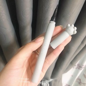 Kẻ mắt mèo Wod Wod