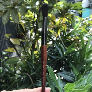 Cọ lẻ Makeup Fprever tán bầu mắt