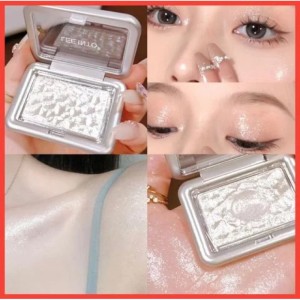 Phấn bắt sáng highlight Lee Into siêu lấp lánh