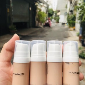 Kem nền Mac Studio Fix chai chiết của hãng