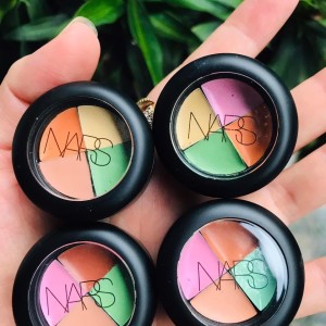 Che khuyết điểm mini Nars -mẫu mới chiết của hãng