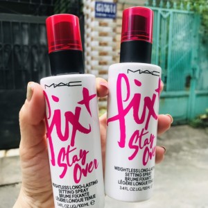 Xịt khoáng khóa makeup không cồn, giữ lớp trang điểm đến 16 giờ MAC Fix Stay Over 100ml